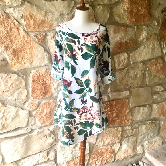 White Peony Floral Linen Tunic Dress - Picture 2 of 5